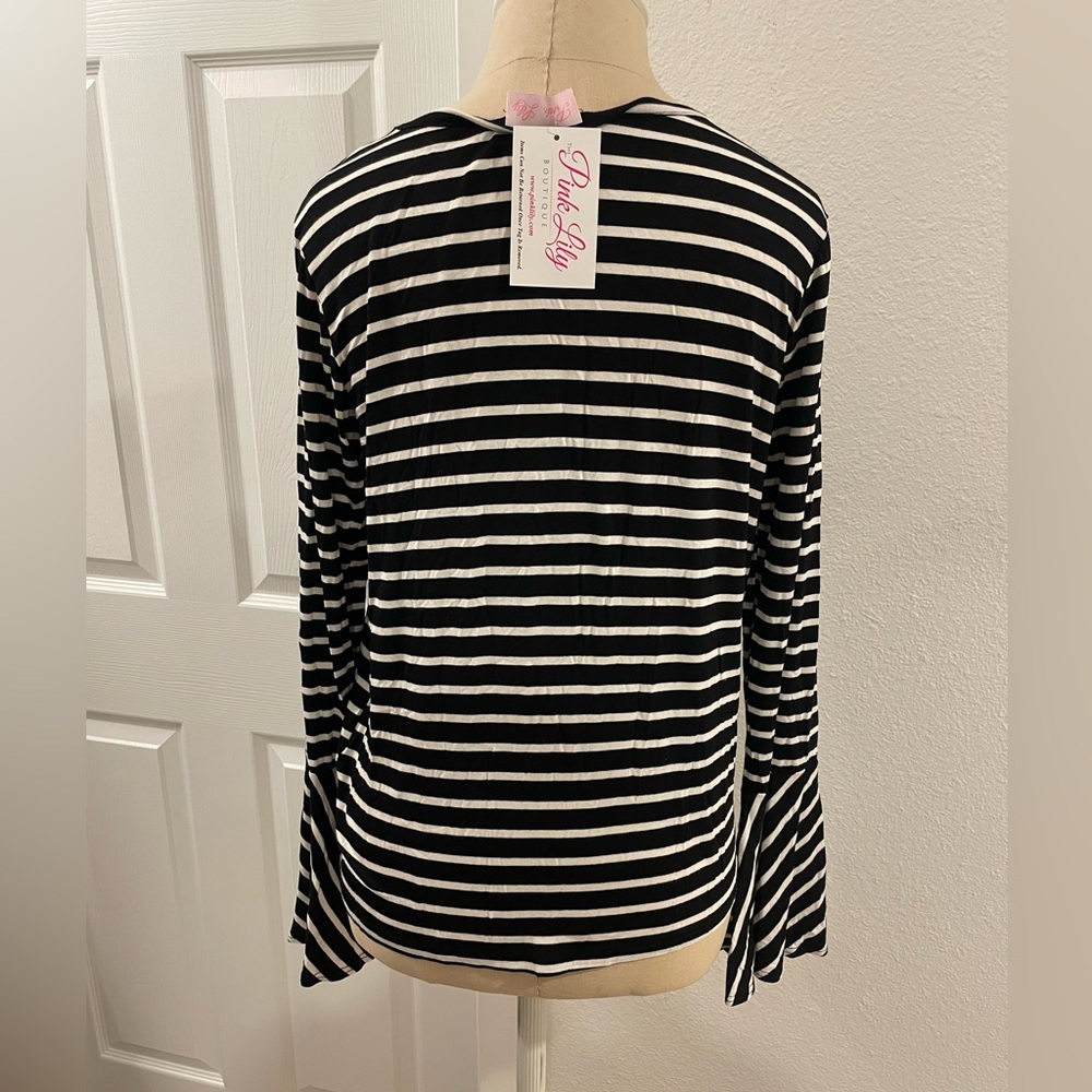 Pink Lily Top - Picture 6 of 10